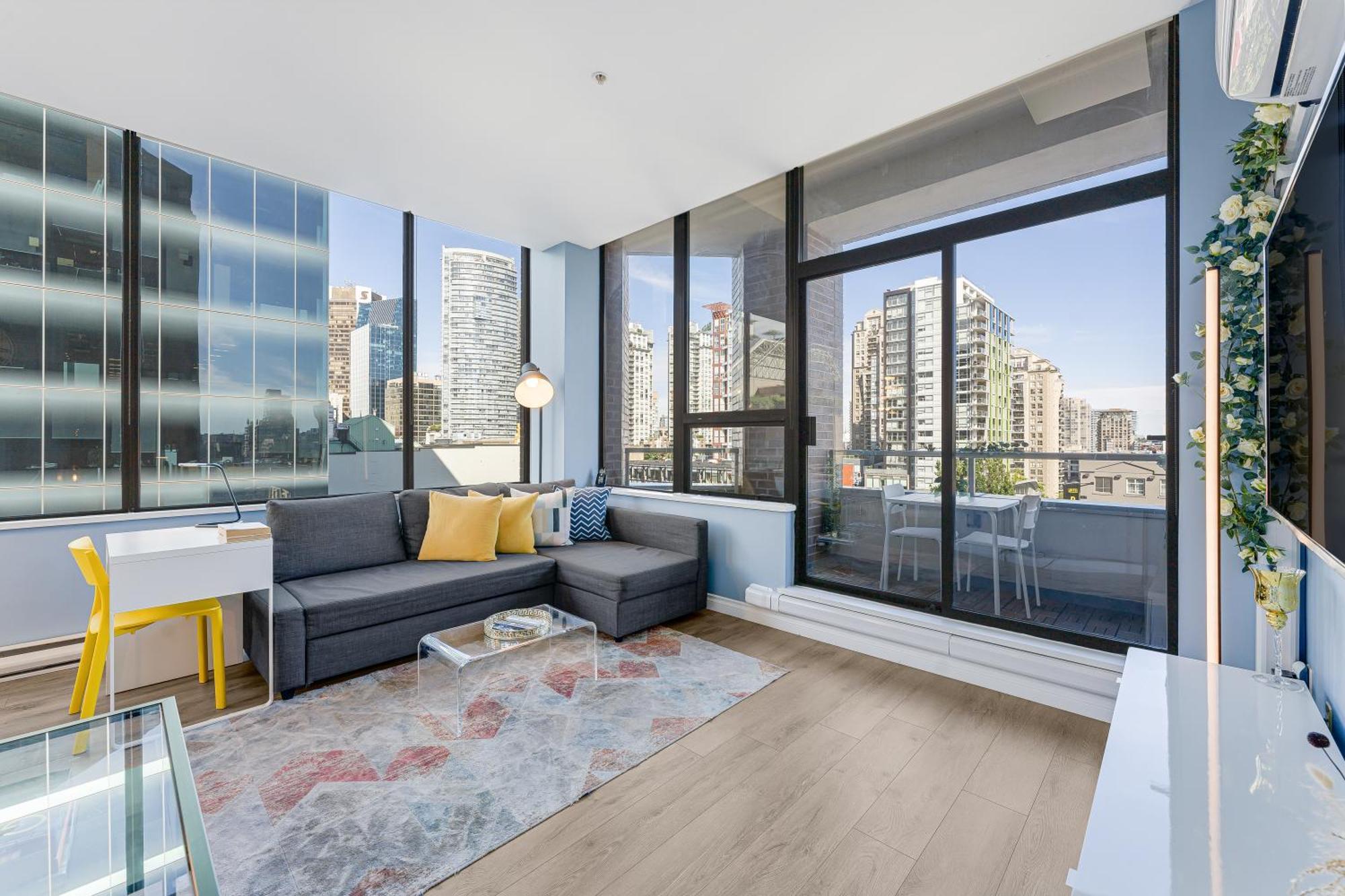 Best Location Downtown Chic Suites Vancouver Exterior photo